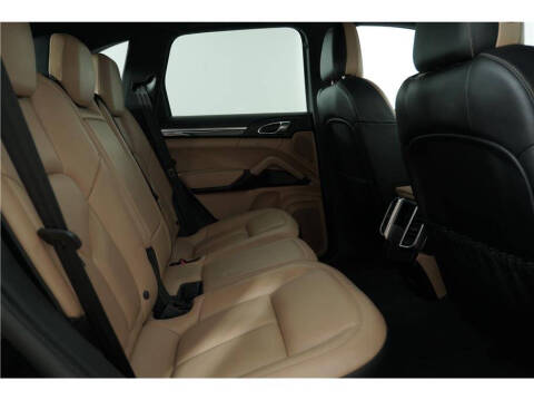 2018 Porsche Cayenne S