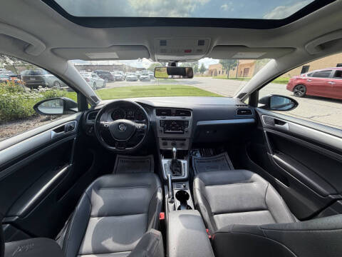 2015 Volkswagen Golf TSI S
