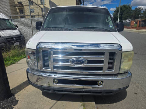 2009 Ford E-Series E-350 SD XL