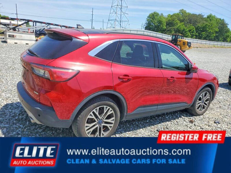 2020 Ford Escape SEL