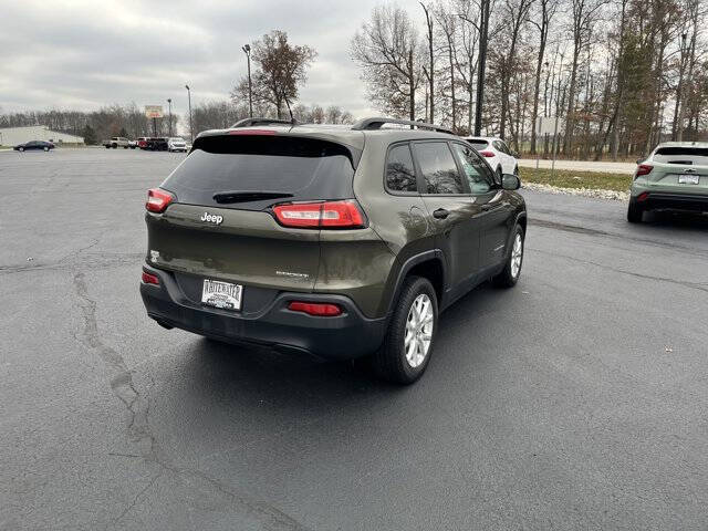 2015 Jeep Cherokee Sport