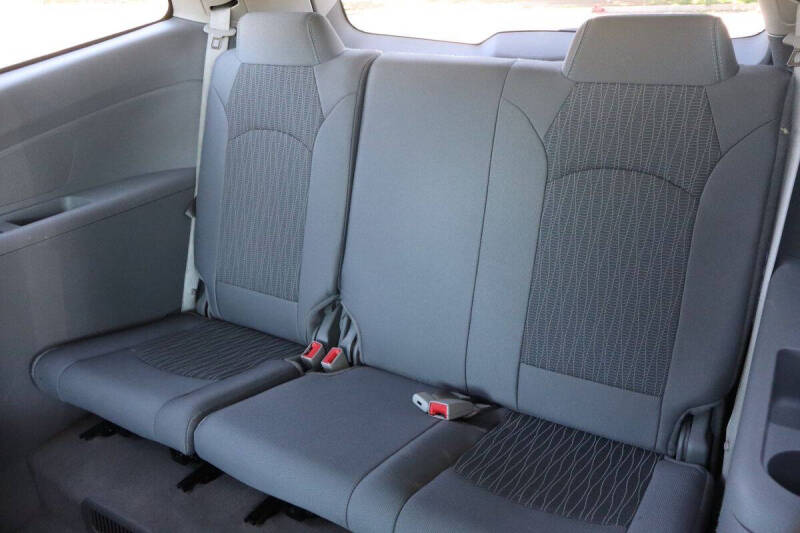 2016 Chevrolet Traverse LS