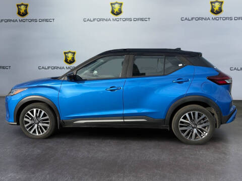 2023 Nissan Kicks SR