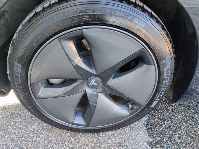 2019 Tesla Model 3 Long Range