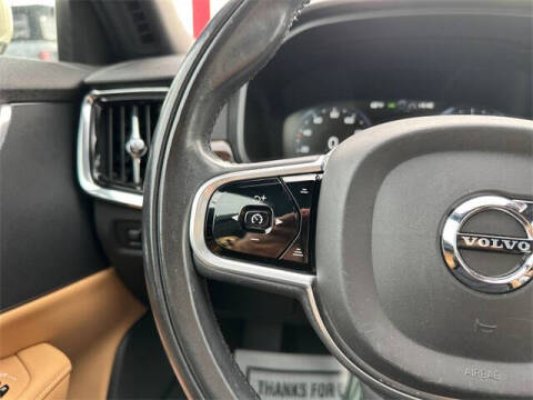 2018 Volvo S90 T5 Momentum