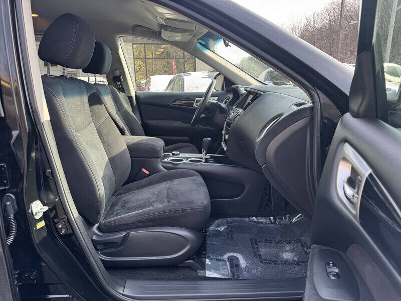 2014 Nissan Pathfinder SV