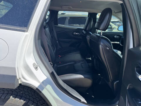 2020 Jeep Cherokee Trailhawk