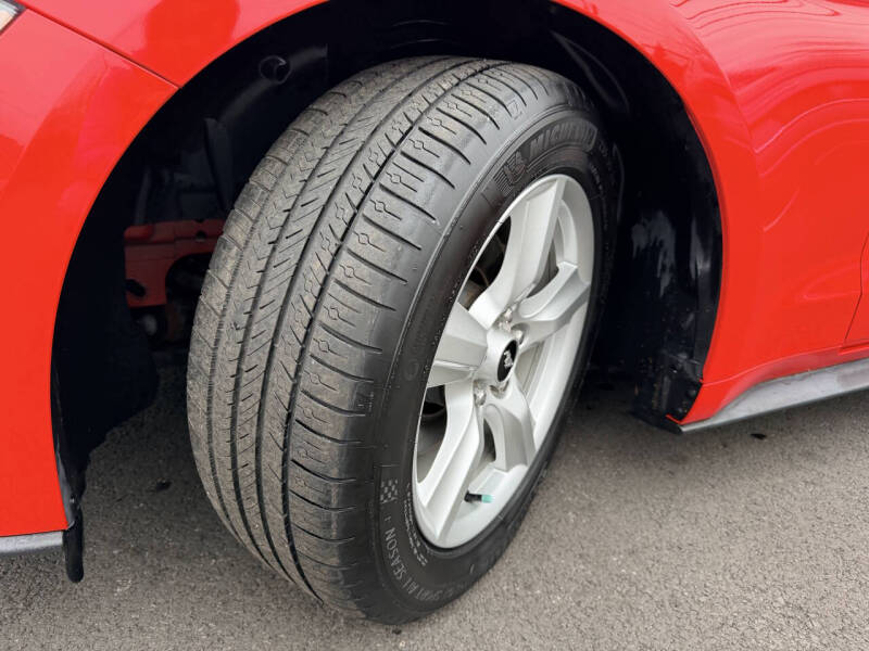 2019 Ford Mustang EcoBoost Premium