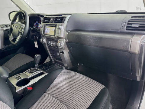 2014 Toyota 4Runner SR5