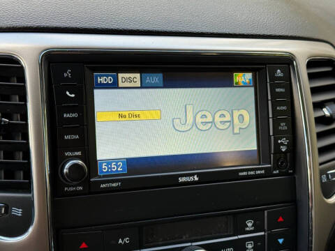 2012 Jeep Grand Cherokee Laredo