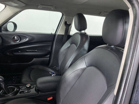 2017 MINI Clubman Cooper