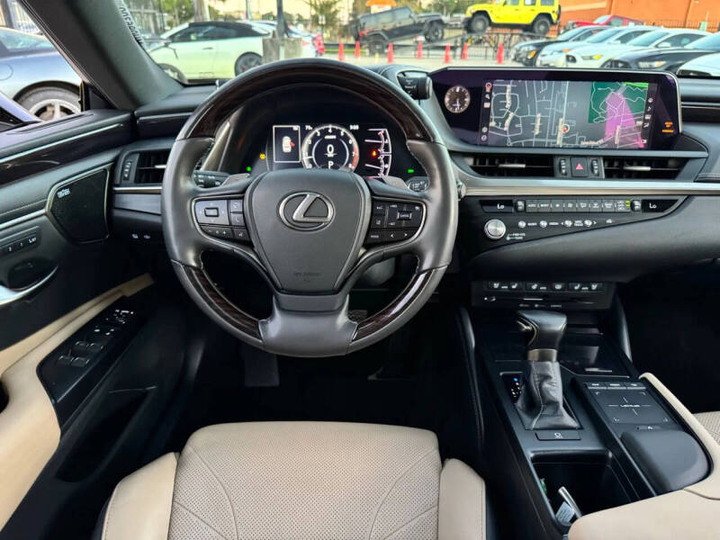 2021 Lexus ES 350 Ultra Luxury