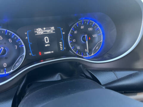 2017 Chrysler Pacifica Touring-L