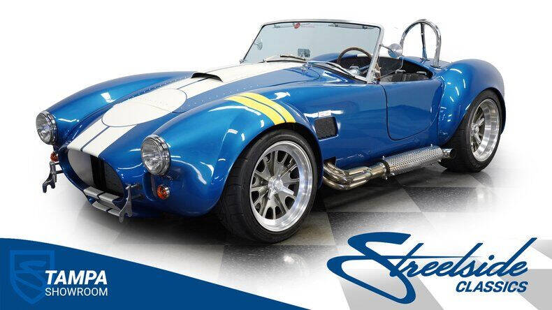 Buy 1965 Shelby Cobra 427 1/24 online for 32,95€