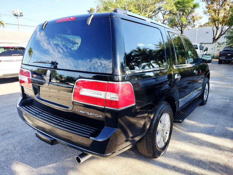2008 Lincoln Navigator