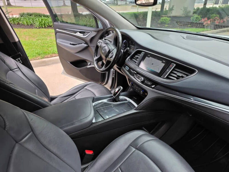 2019 Buick Enclave Essence
