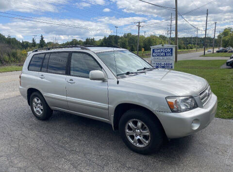 2004 Toyota Highlander for sale at SIMPSON MOTORS in Youngstown OH