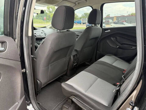 2017 Ford C-MAX Hybrid SE