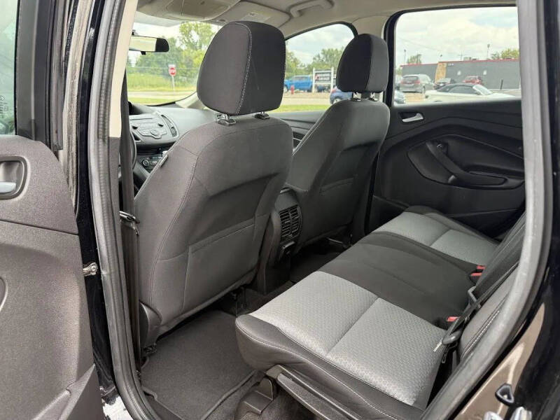 2017 Ford C-MAX Hybrid SE