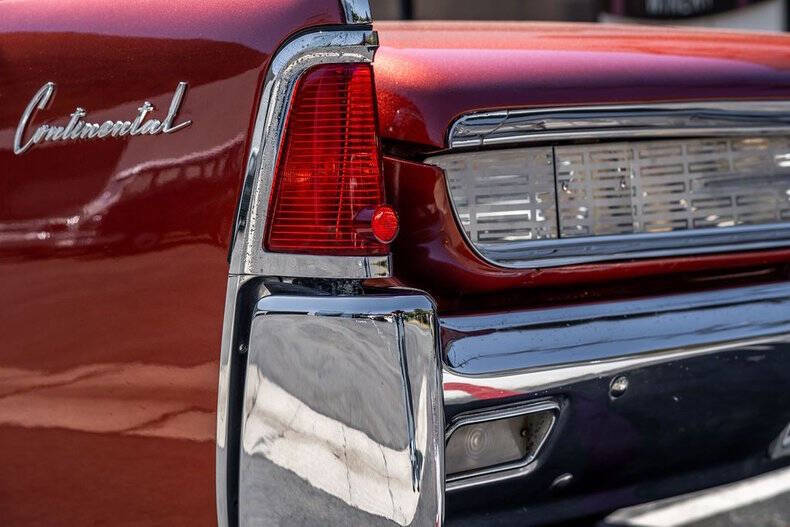 1962 Lincoln Continental