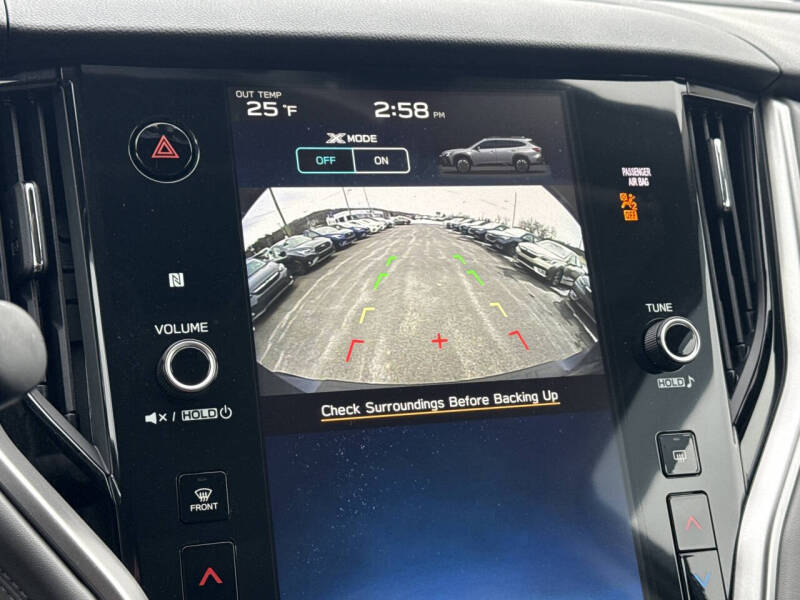 2025 Subaru Outback Premium