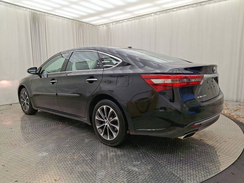 2017 Toyota Avalon XLE Premium