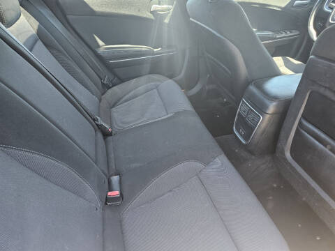 2016 Dodge Charger SE