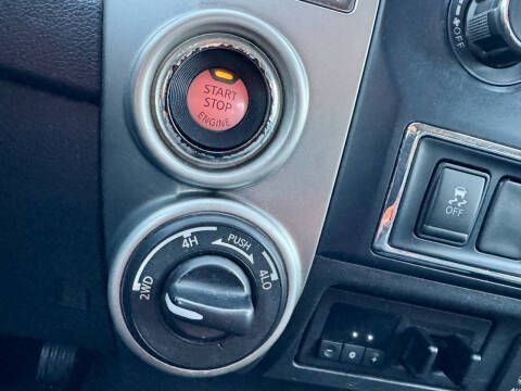 2016 Nissan Titan XD SV