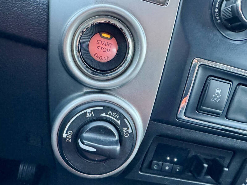 2016 Nissan Titan XD SV