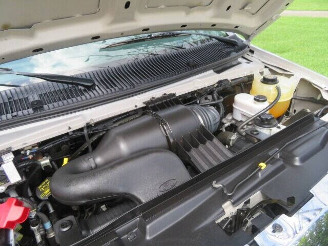 2014 Ford E-Series E-150 XLT