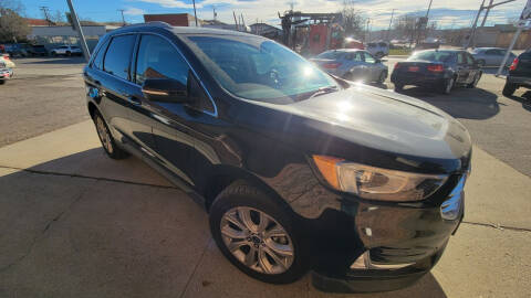 2020 Ford Edge Titanium