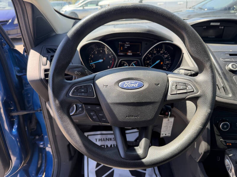 2017 Ford Escape S