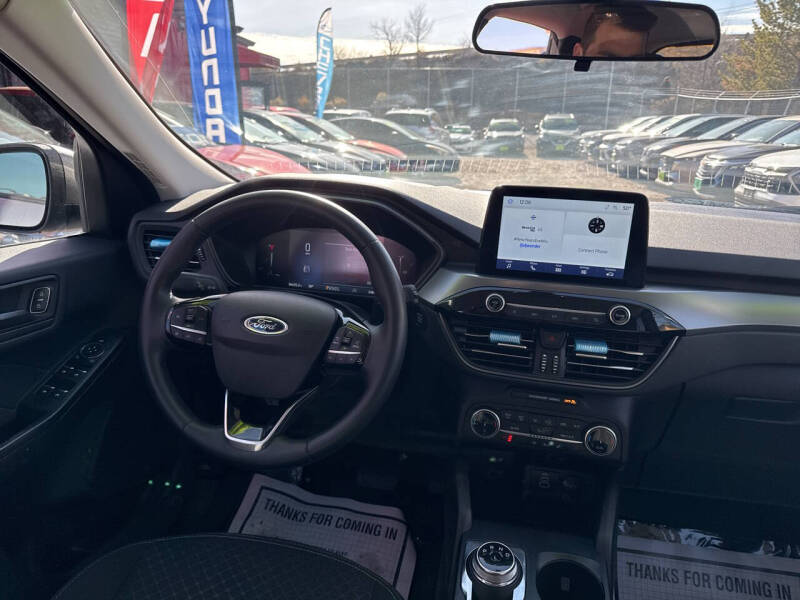 2024 Ford Escape Active