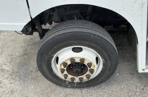 2016 Freightliner MT55 Chassis