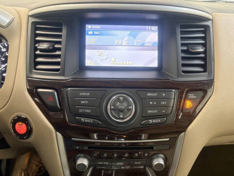 2014 Nissan Pathfinder SL