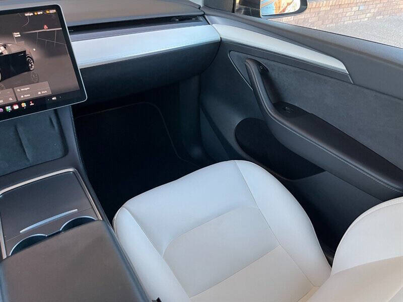 2022 Tesla Model Y Long Range