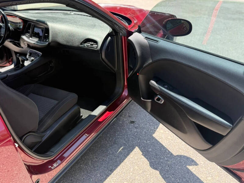2020 Dodge Challenger SXT