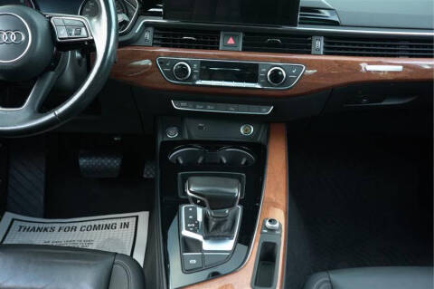 2022 Audi A4 quattro Premium 40 TFSI