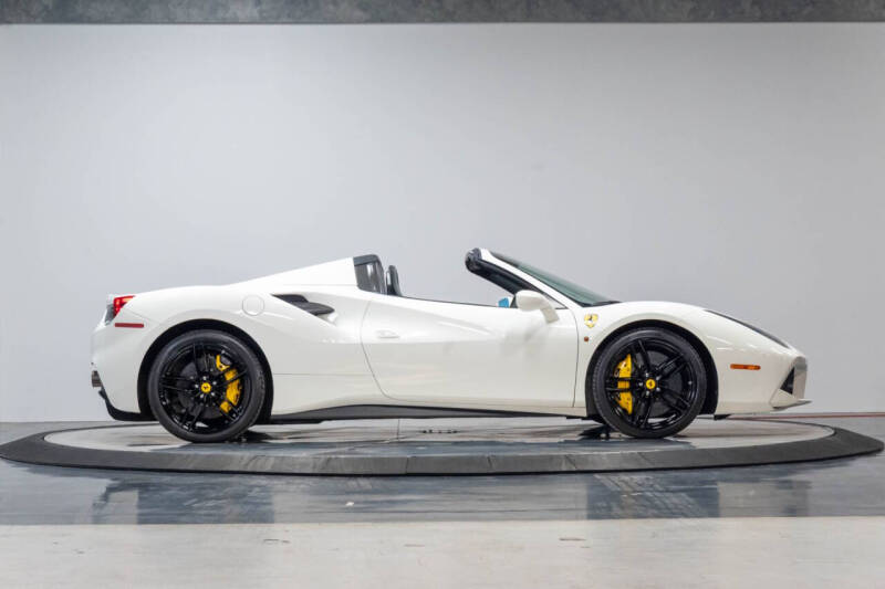 2016 Ferrari 488 Spider