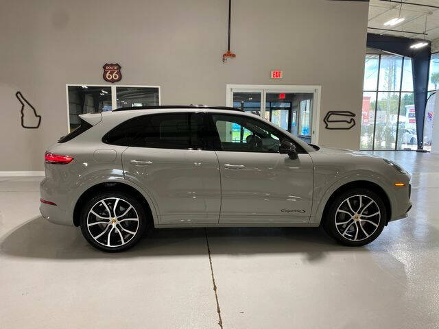 2020 Porsche Cayenne S