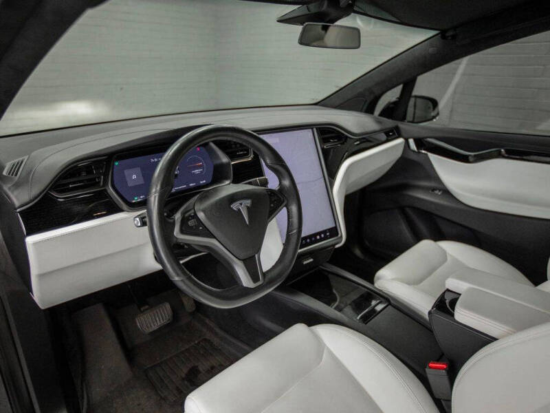 2020 Tesla Model X Long Range