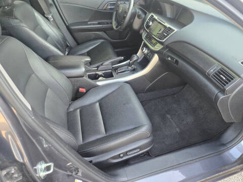 2015 Honda Accord Hybrid Touring