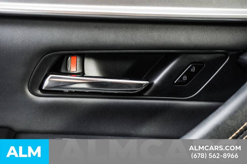 2025 Mazda CX-70 Plug-in Hybrid Premium