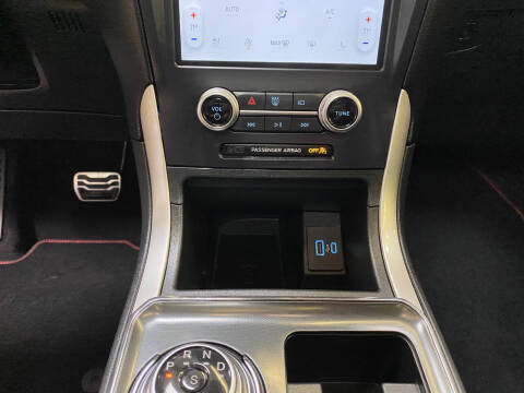 2024 Ford Edge ST-Line