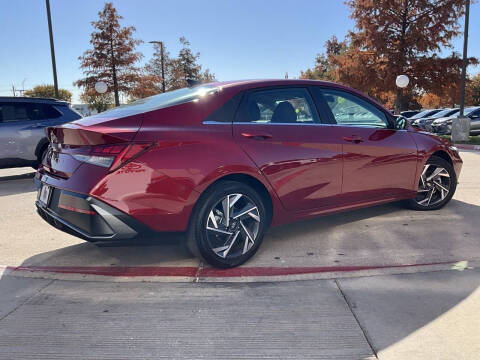 2025 Hyundai Elantra SEL Convenience