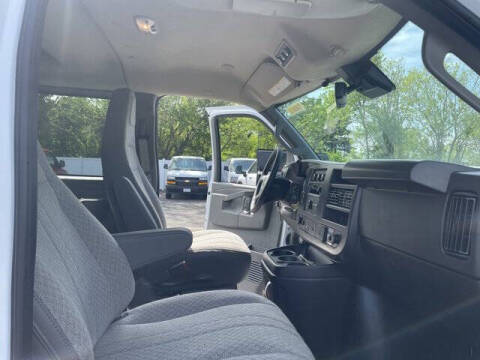 2026 Chevrolet Express LT 3500