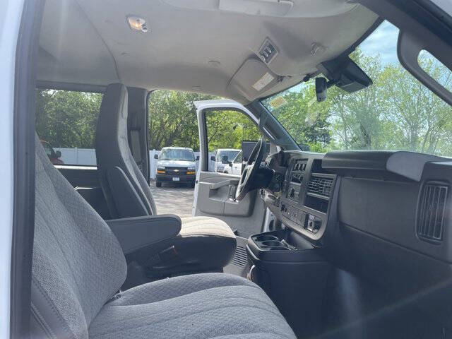 2026 Chevrolet Express LT 3500