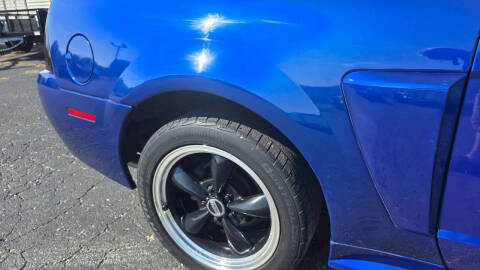 2003 Ford Mustang GT Deluxe