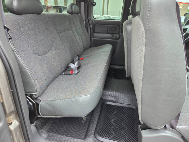2003 Chevrolet Silverado 1500 LS