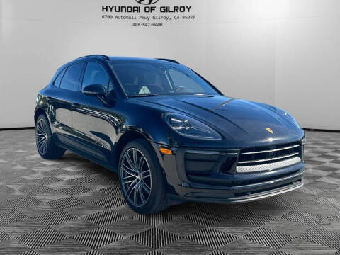 2023 Porsche Macan T